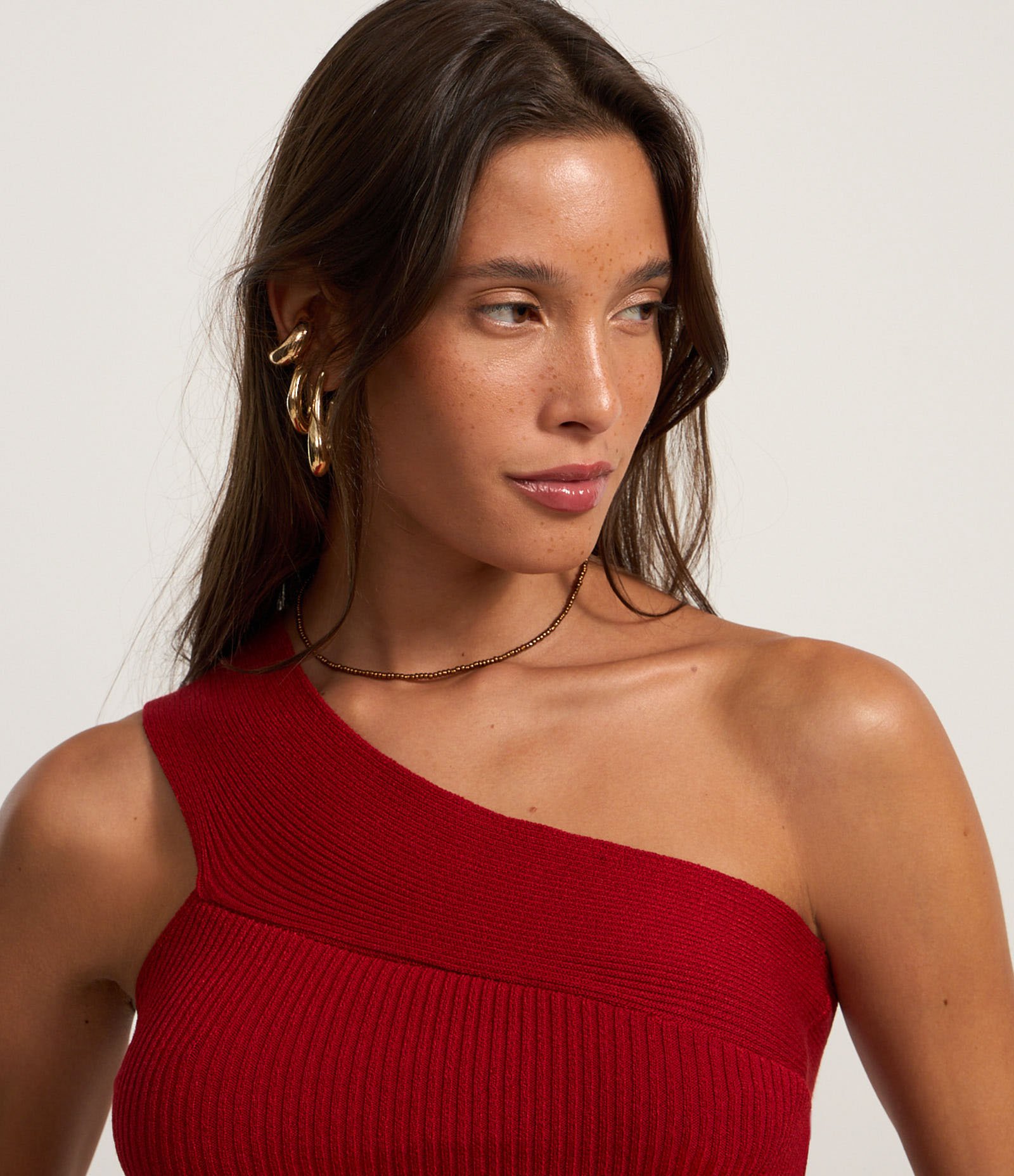 Blusa em Tricô com Um Ombro Só e Textura Vermelho 3