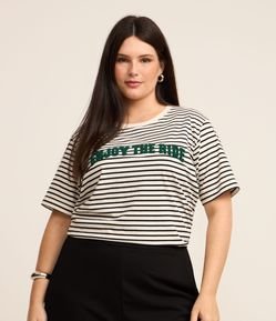 Camiseta Listrada e Aplicação de Chenille Curve & Plus Size
