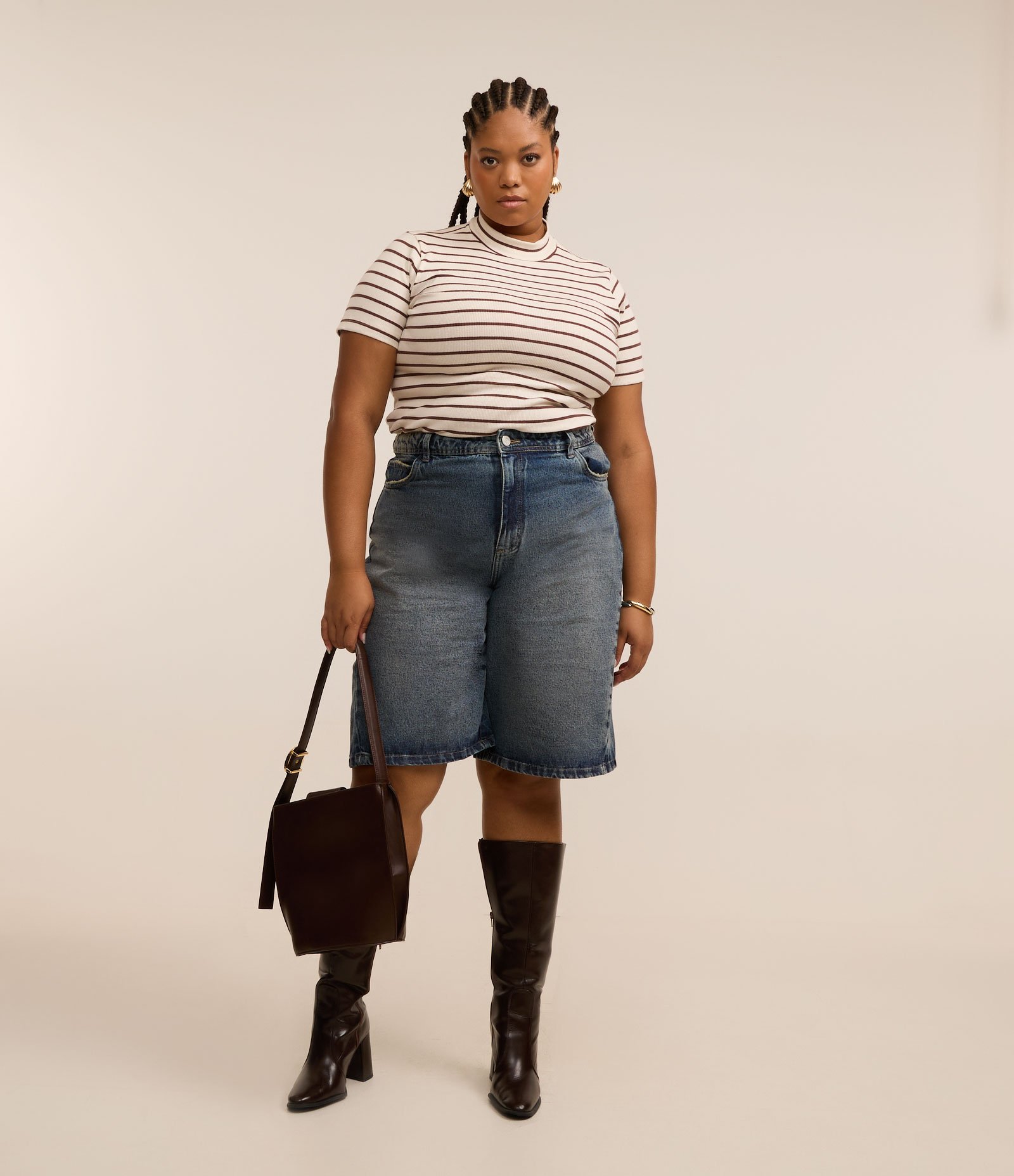 Blusa em Ribana com Gola Alta e Listras Curve & Plus Size Branco/Marrom 2