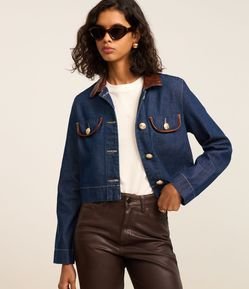 Jaqueta Regular em Jeans com Gola de PU