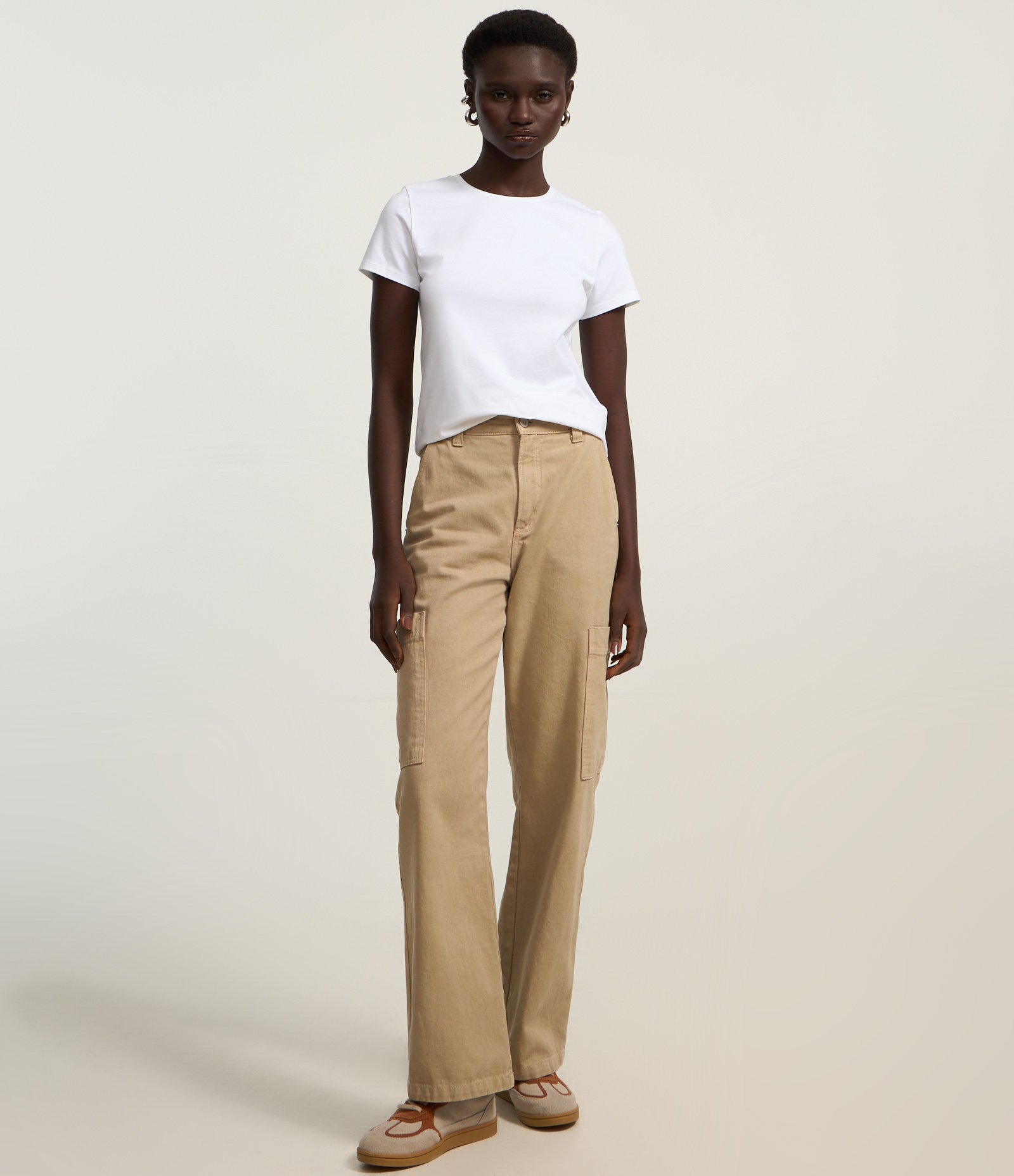 Blusa em Algodão Spandex com Manga Curta Branco 2