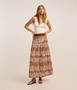 Saia Boho Evasê Midi em Voal com Bordado Folhagem