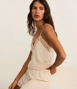 Pijama Short Doll com Detalhes em Renda