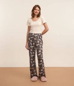 Pijama Longo Canelado com Calça Estampa de Dogs Esportistas