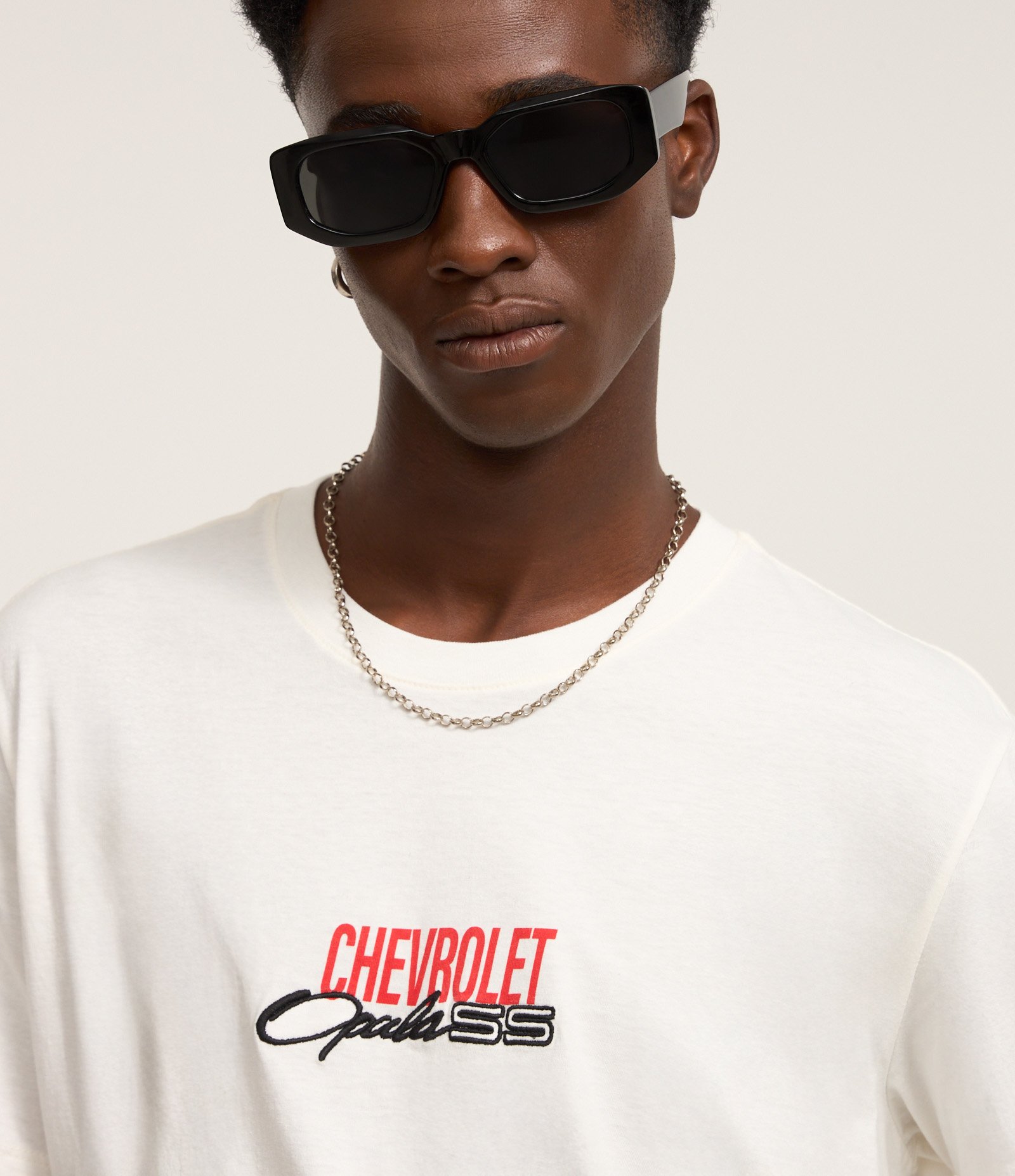 Camiseta Comfort em Algodão com Estampa Chevrolet Opala Branco 4
