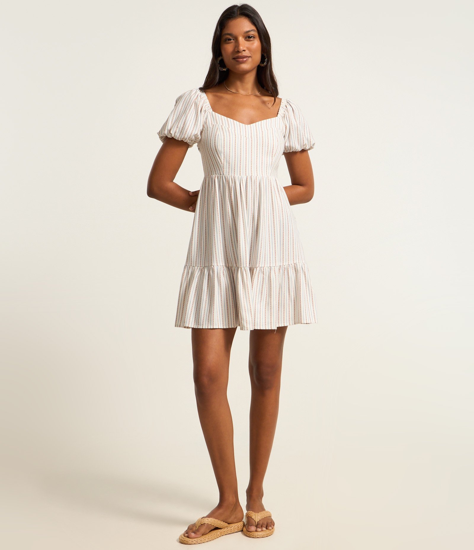 Vestido Curto em Viscose com Linho e Manga Bufante Bege 2