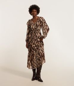 Vestido New Midi em Chiffon com Babado e Estampa Manchadinha