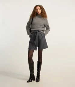 Bermuda em Alfaiataria Faixa para Amarração