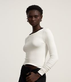 Blusa em Ribana com Gola Redonda