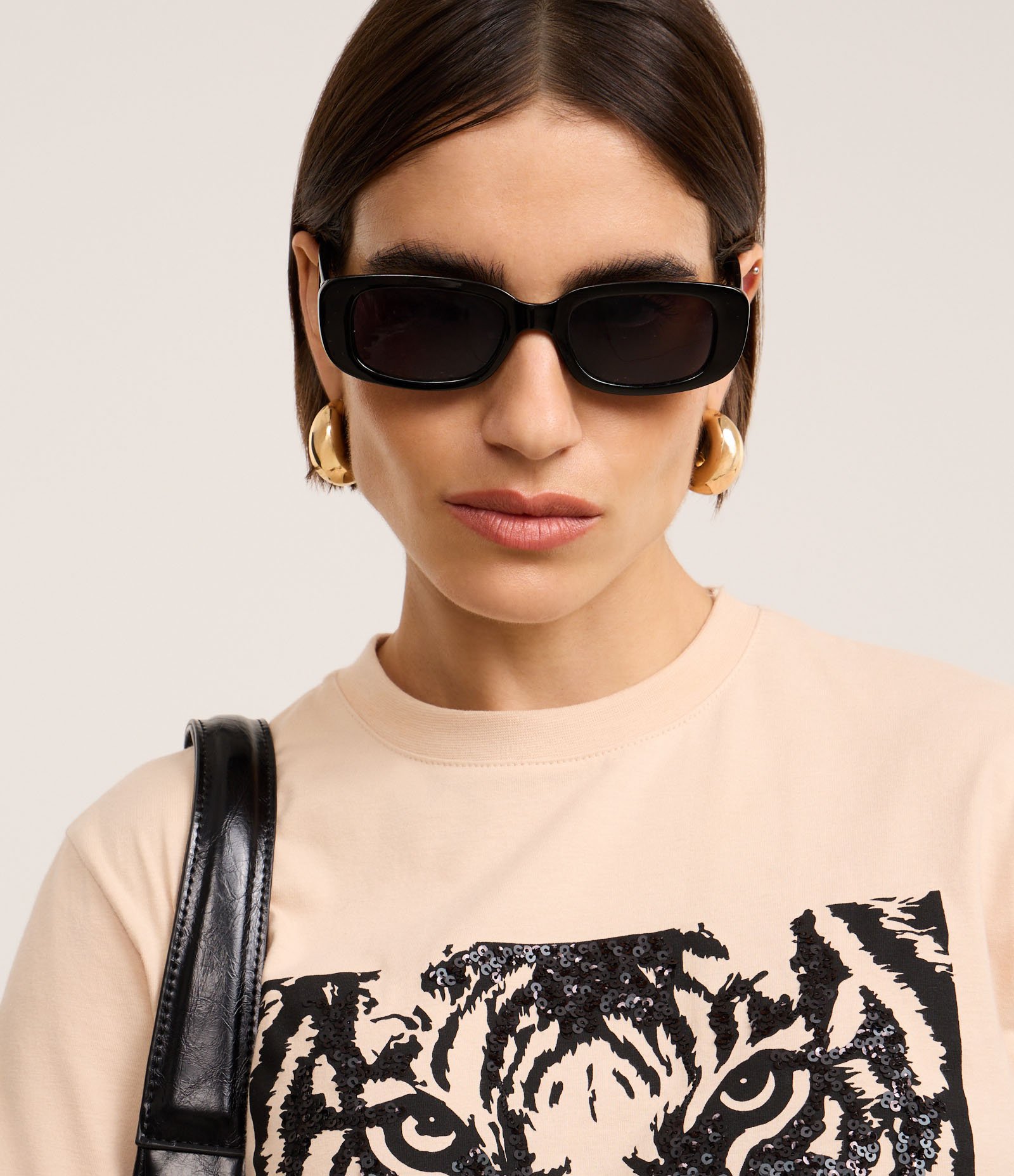 Camiseta em Algodão com Estampa Olhar de Tigre Bege 3