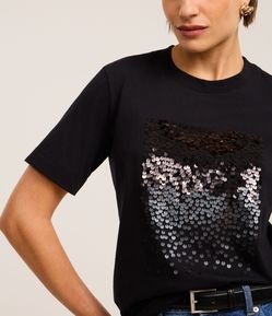 Camiseta Slim em Algodão com Bloco de Paetês