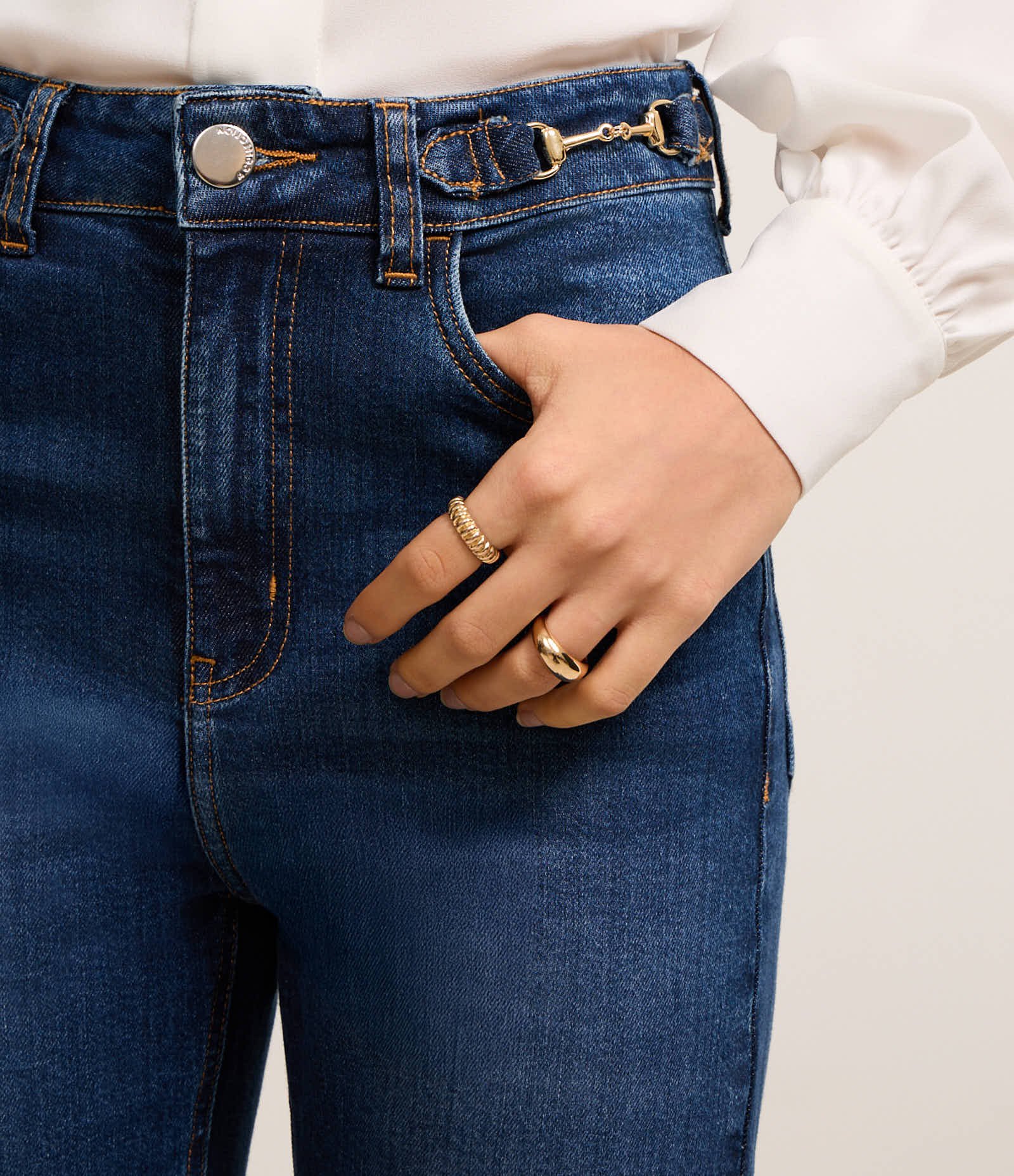 Calça Reta Jeans Comfort com Grilhão no Cós Azul 4