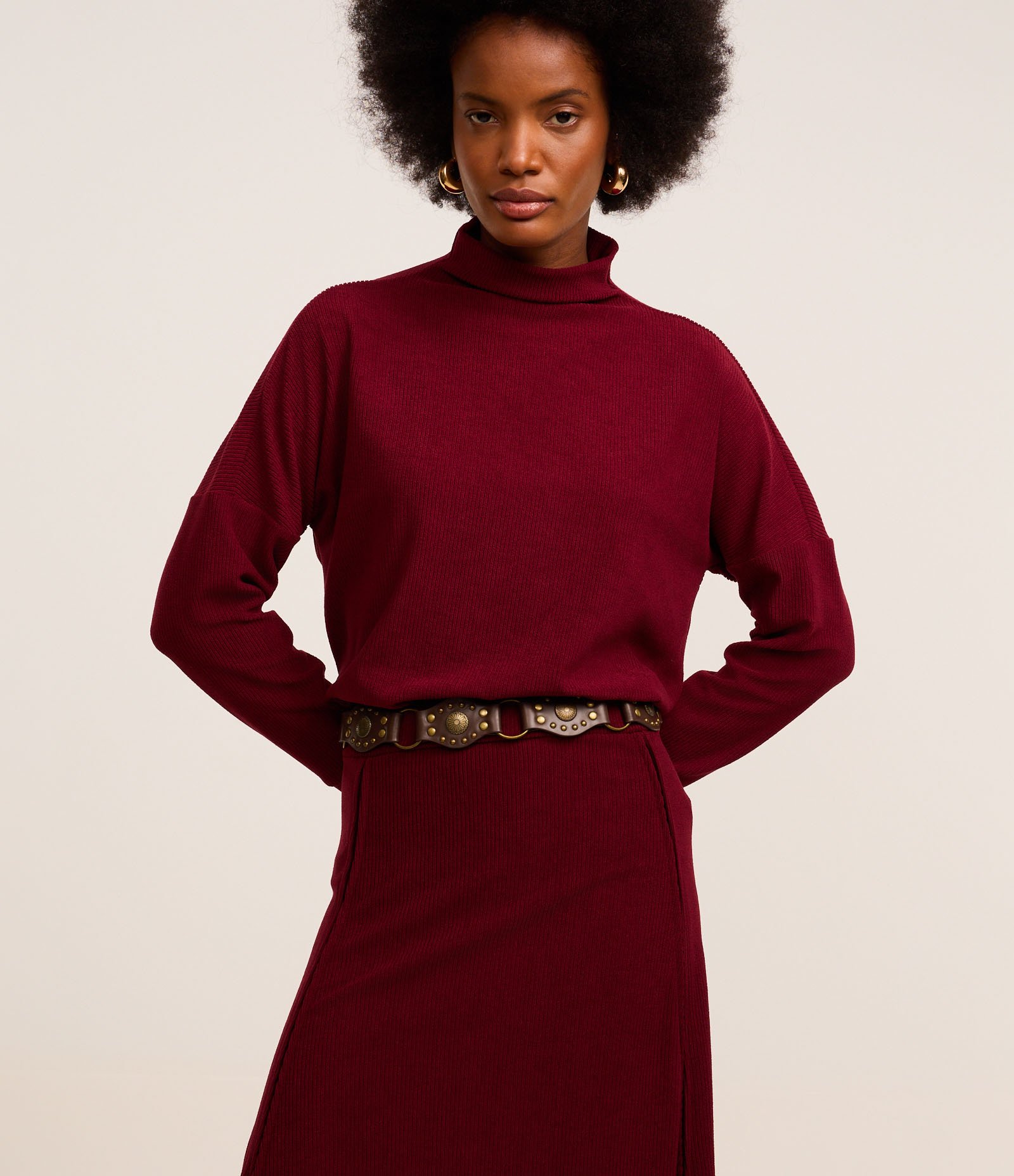 Suéter Canelado em Malha Cotelê com Gola Alta Vermelho 1