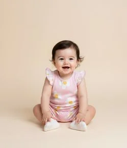 Macaquinho em Suedine com Estampa Floral - Tam 0 a 18 Meses