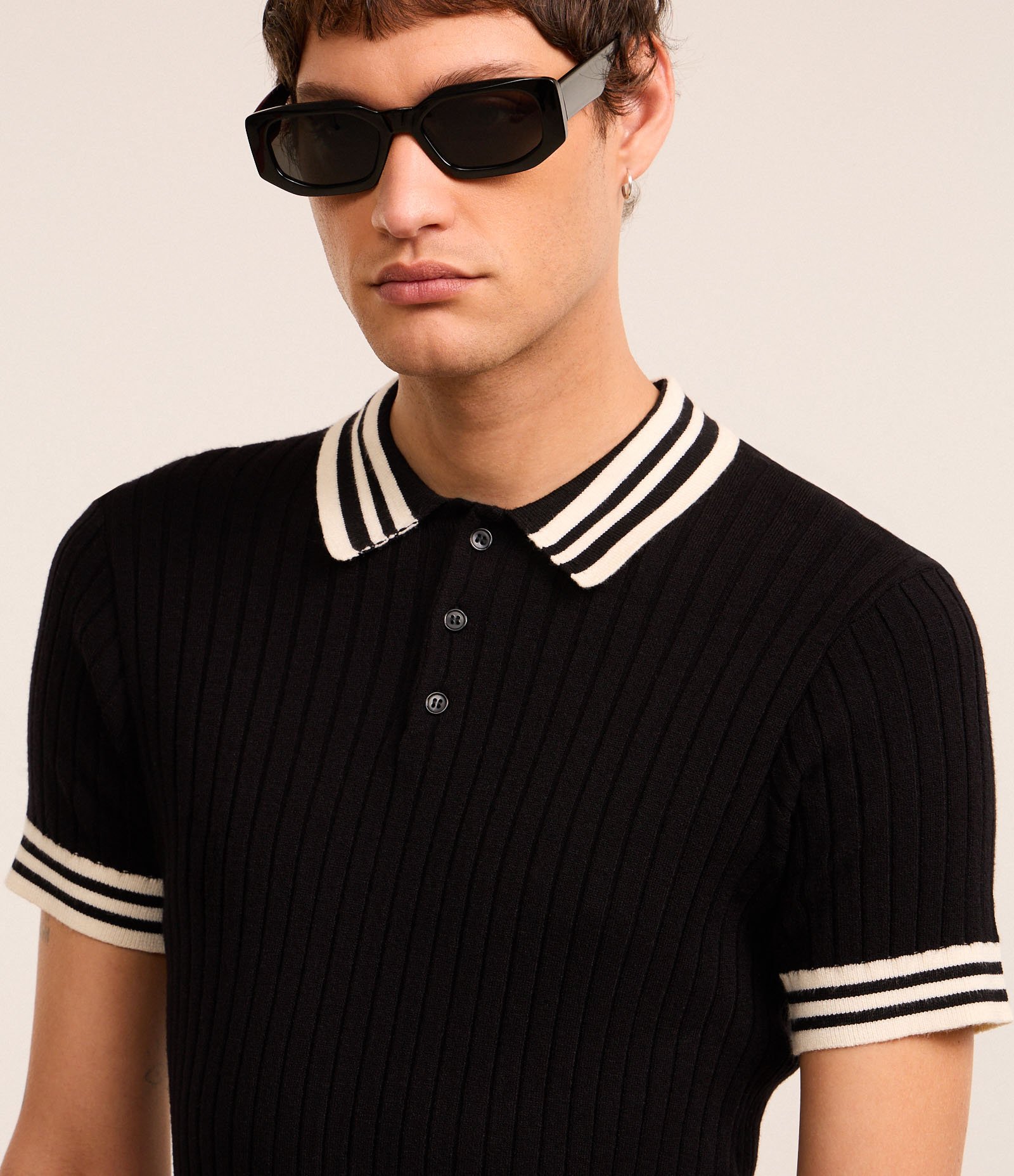 Camisa Polo Muscle Baby Tee em Tricô com Detalhes Contrastantes Preto 4