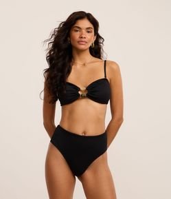 Biquíni Calcinha Hot Pants Texturizada com Efeito Empina Bumbum