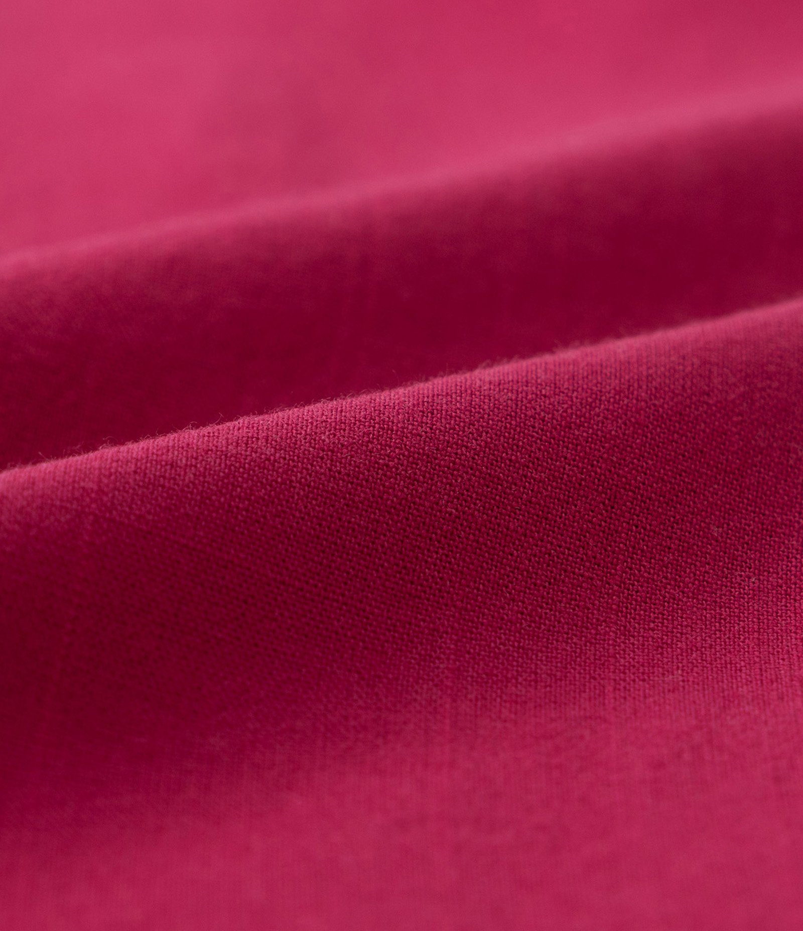 Blusa em Viscose com Decote em V Curve & Plus Size Framboesa 5
