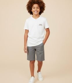 Camiseta Infantil Texturizada com Bordado Lettering - Tam 5 a 14 Anos