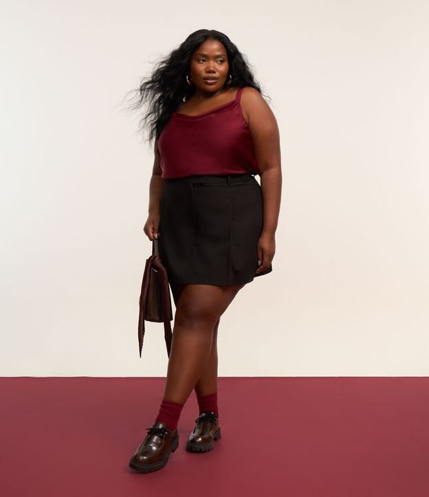 Short Saia Alfaiataria Curve & Plus Size