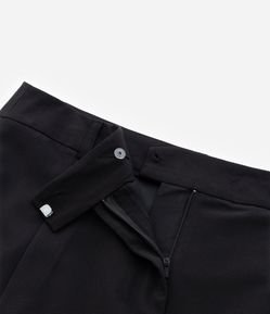 Short Saia Alfaiataria Curve & Plus Size