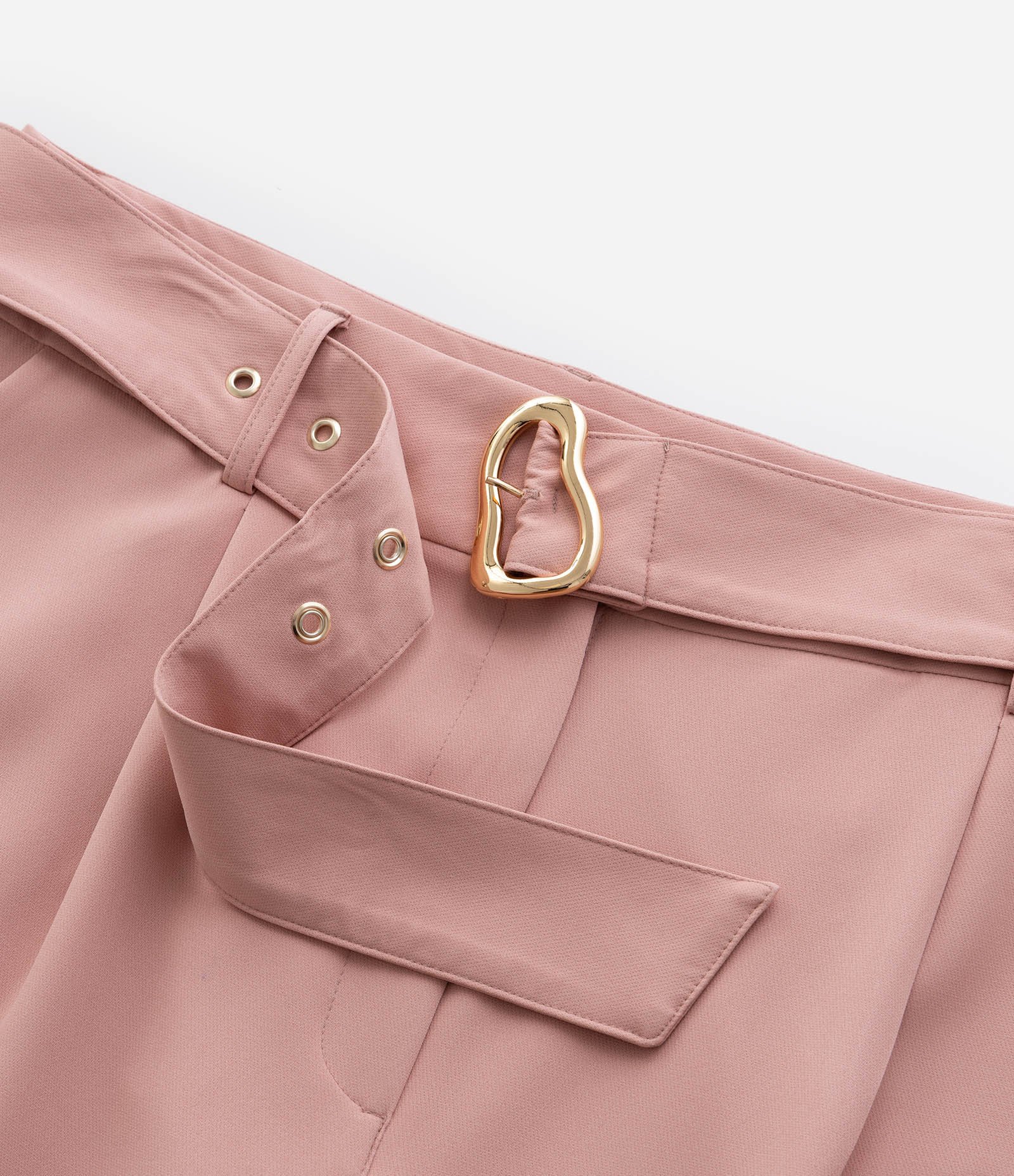 Calça Cenoura Alfaiatada com Pregas e Cinto Curve & Plus Size Rosa 8