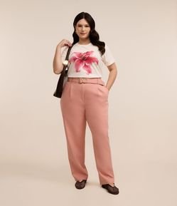 Calça Cenoura Alfaiatada com Pregas e Cinto Curve & Plus Size