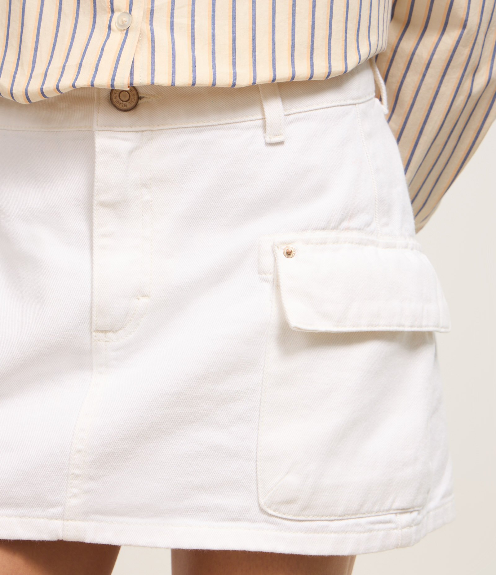 Saia Carho em Sarja com Bolsos Laterais Off White 4
