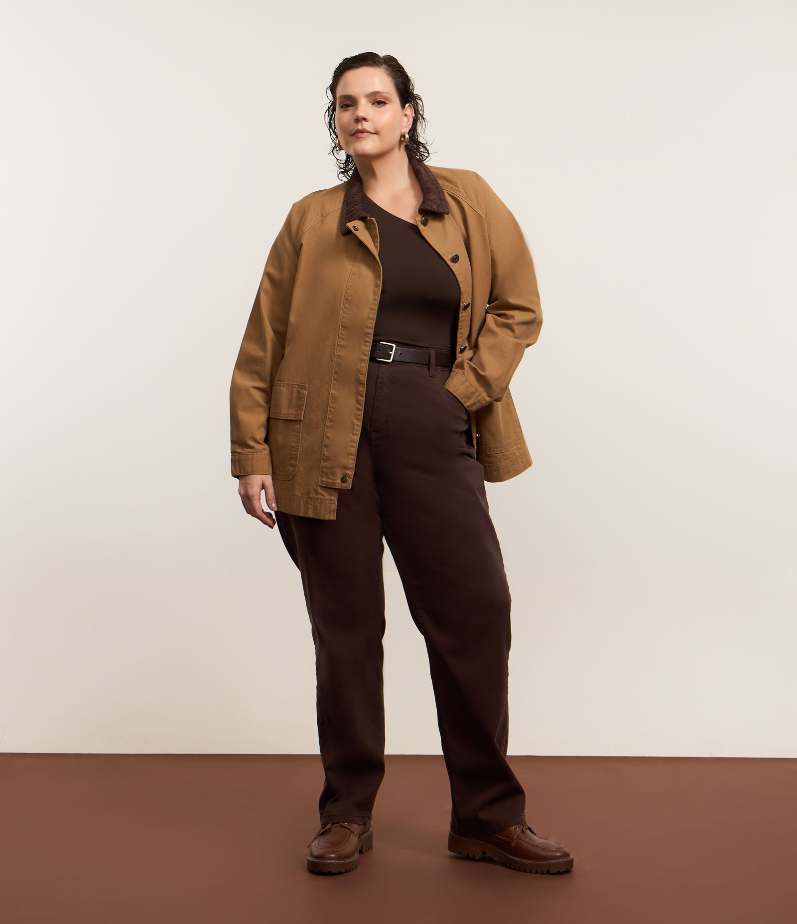 Jaqueta Sarja com Gola de Veludo Cotelê Curve & Plus Size Marrom 2