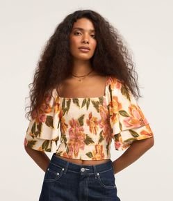 Blusa Cropped com Lastex no Corpo e Manga Dupla