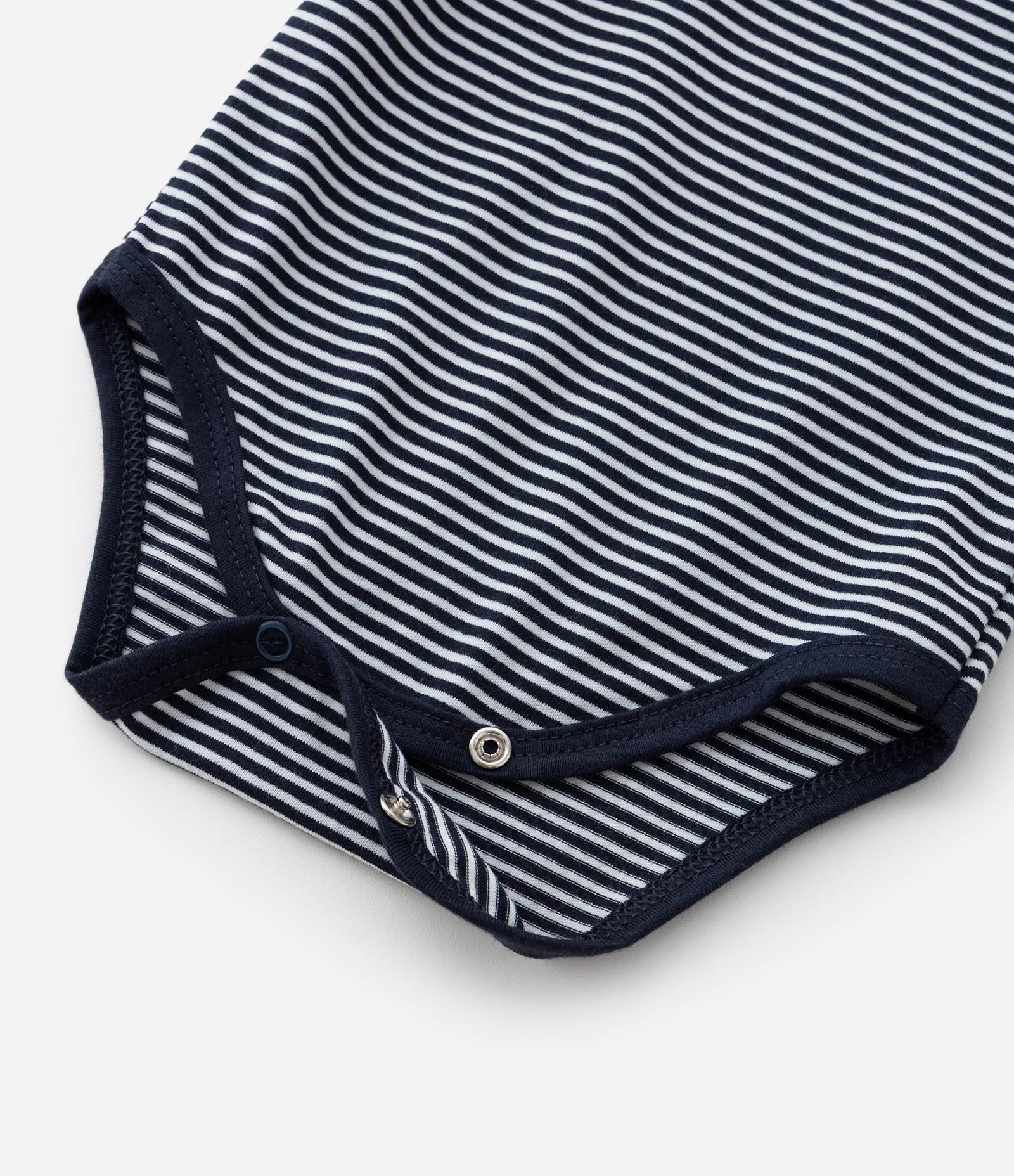 Body Infantil com Bolsinho e Estampa Listrada - Tam 0 a 18 meses Azul 4