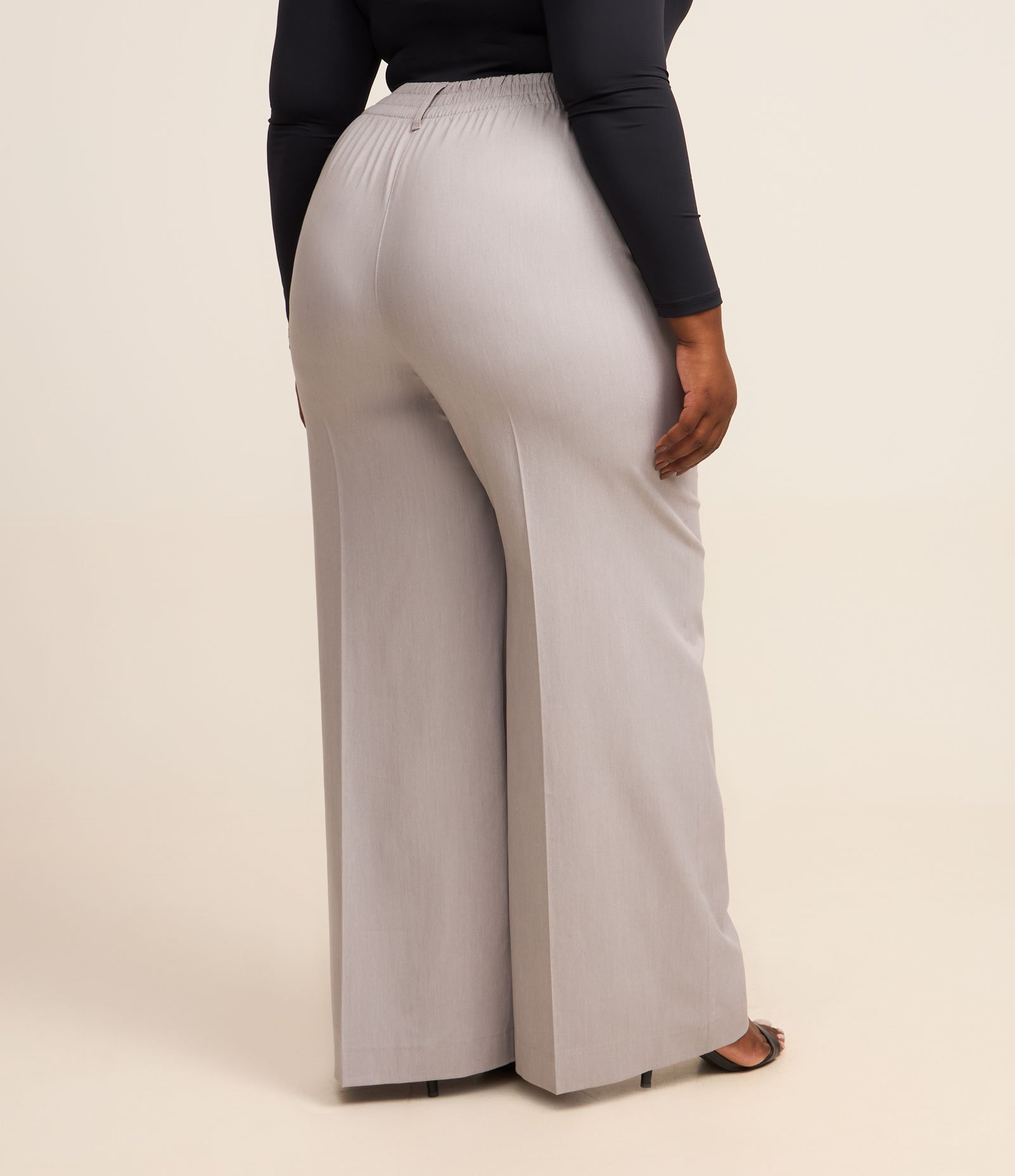 Calça Wide Leg Alfaiataria Curve & Plus Size Cinza 3