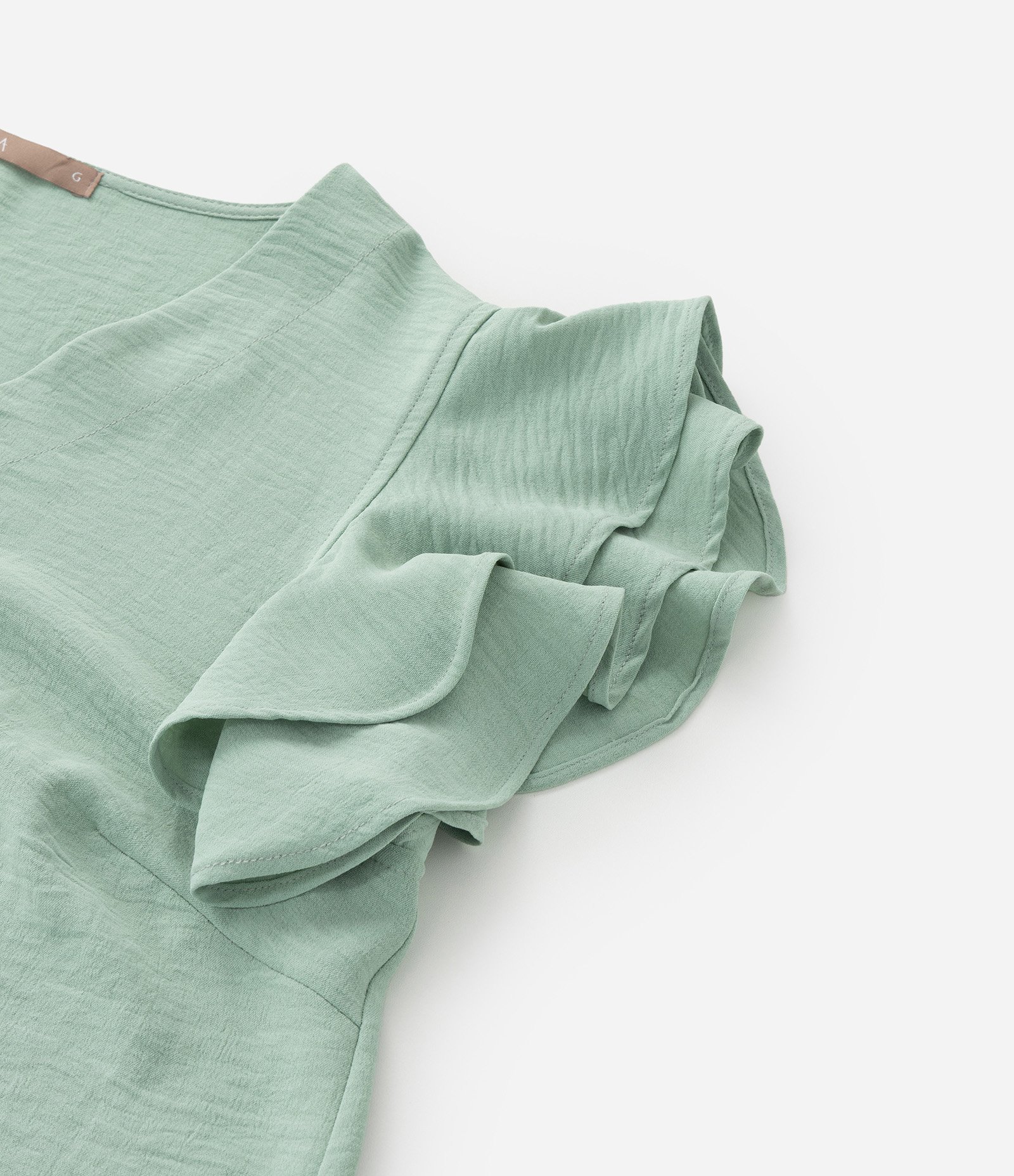Blusa em Crepe com Babado Duplo no Ombro Curve & Plus Size Verde Claro 4