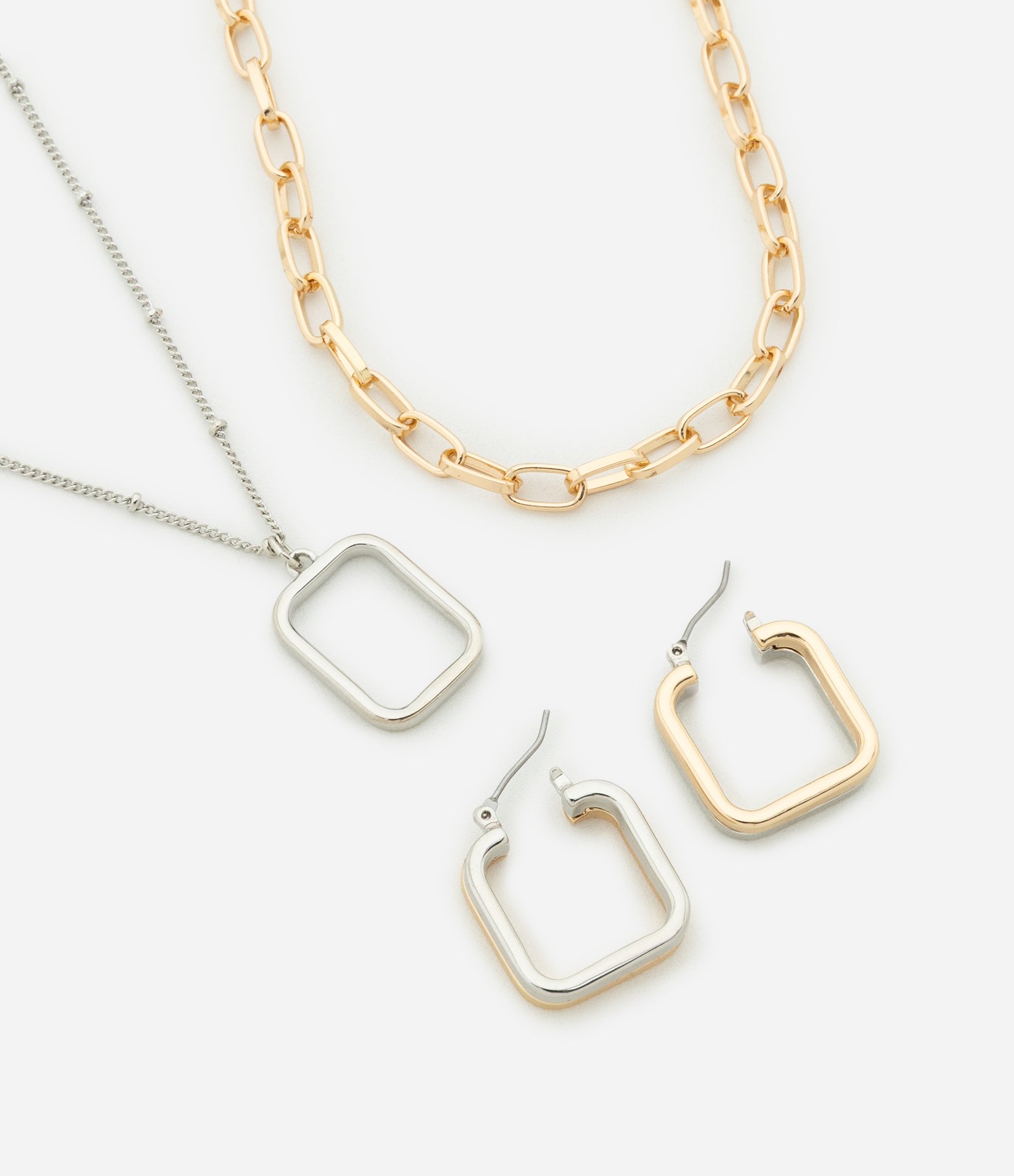 Conjunto de Colar Camadas Diversos e Brinco Argola Bicolor Prata/Dourado 1