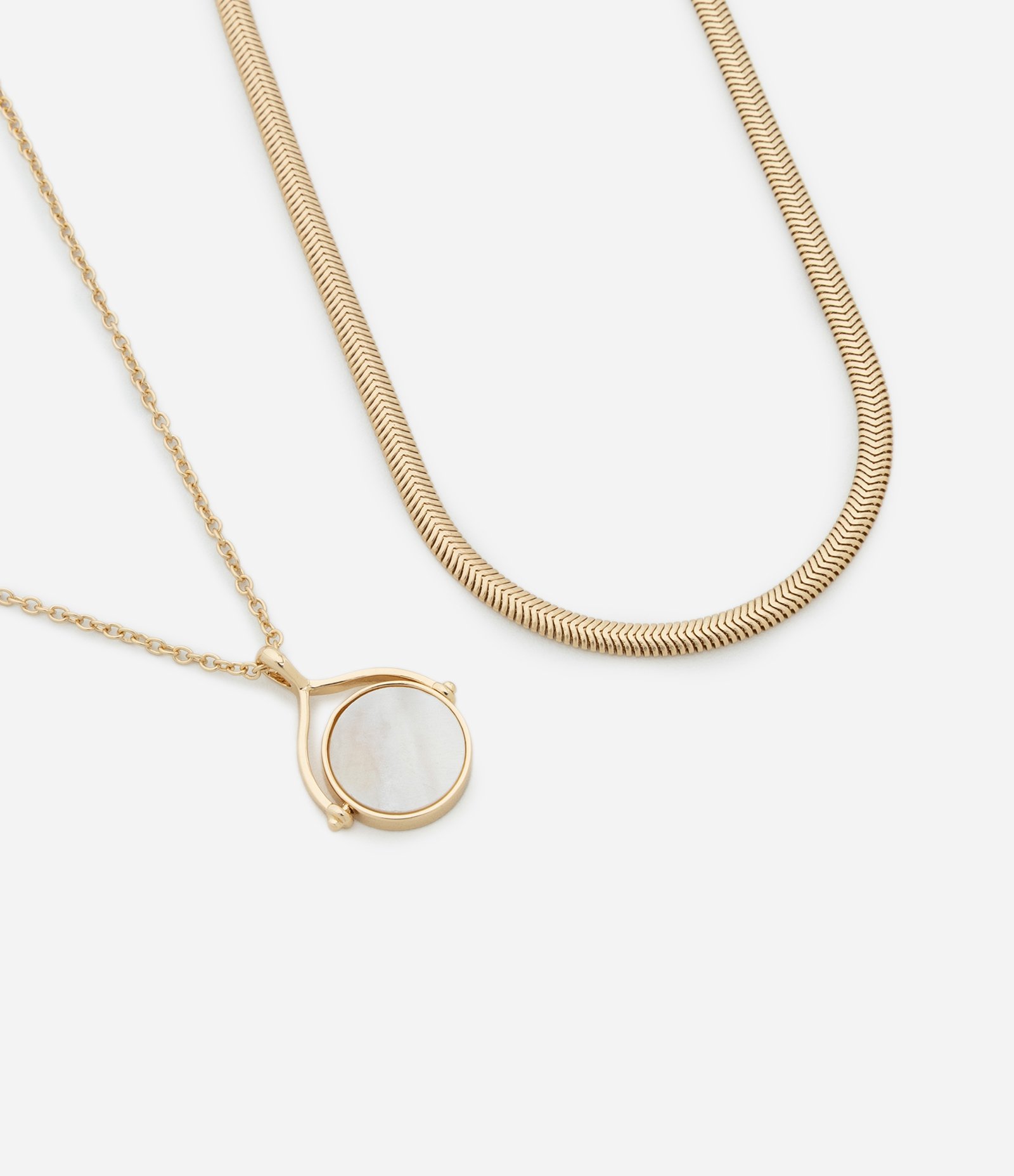 Colar Camadas com Corrente Rabo de Rato e Pingente Madrepérola Dourado 1