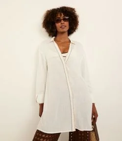 Saída de Praia Camisa em Viscose Texturizada com Pesponto Contrastante