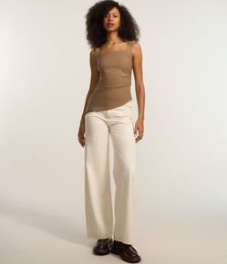 Blusa em Bengaline com Barra Assimétrica