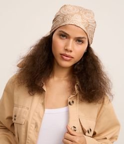 Lenço Quadrado em Cetim com Estampa Paisley