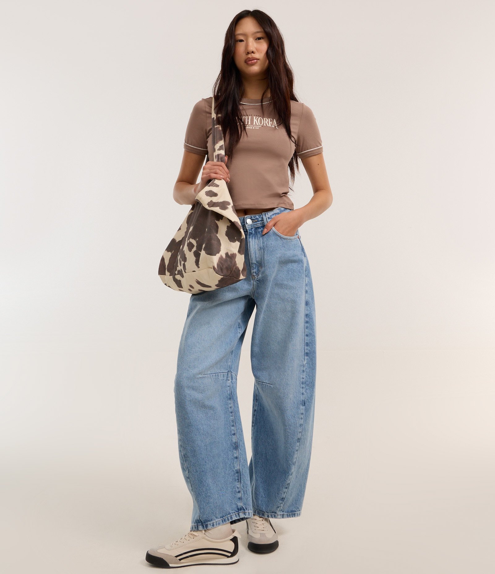 Blusa New T-shirt em Algodão com Estampa South Korea Bege 2