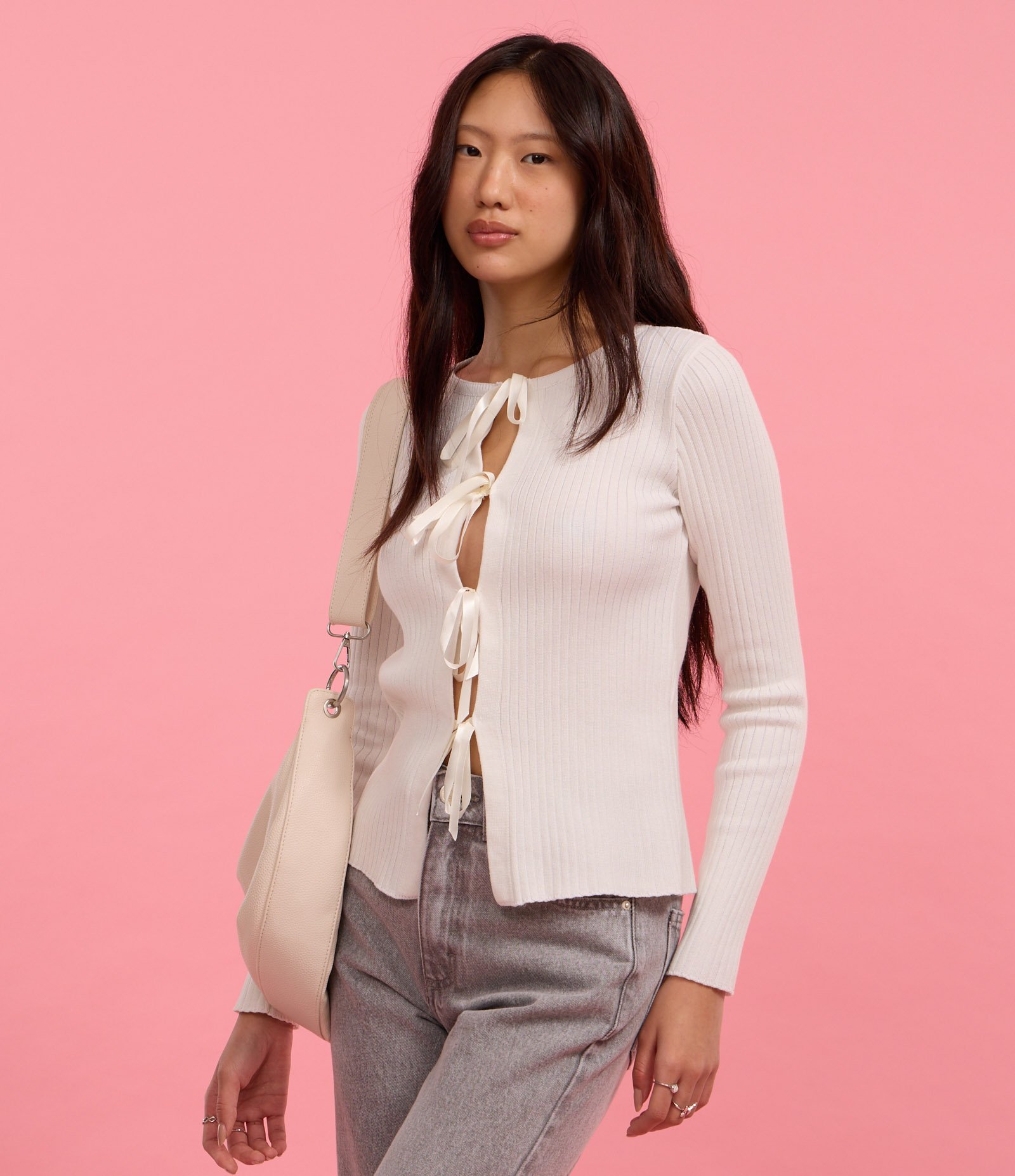 Blusa em Tricô com Lacinhos Frontais Branco 3