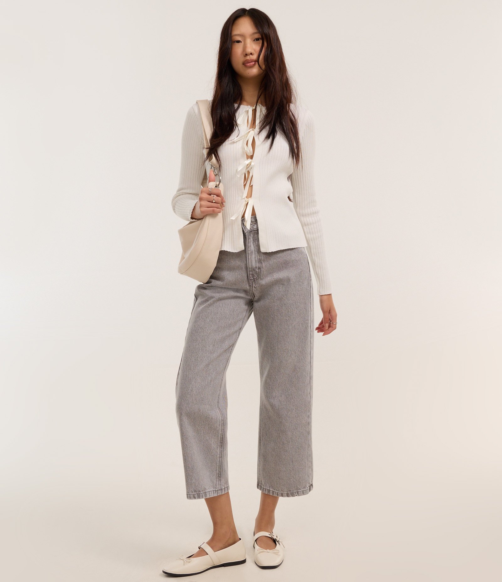 Blusa em Tricô com Lacinhos Frontais Branco 2