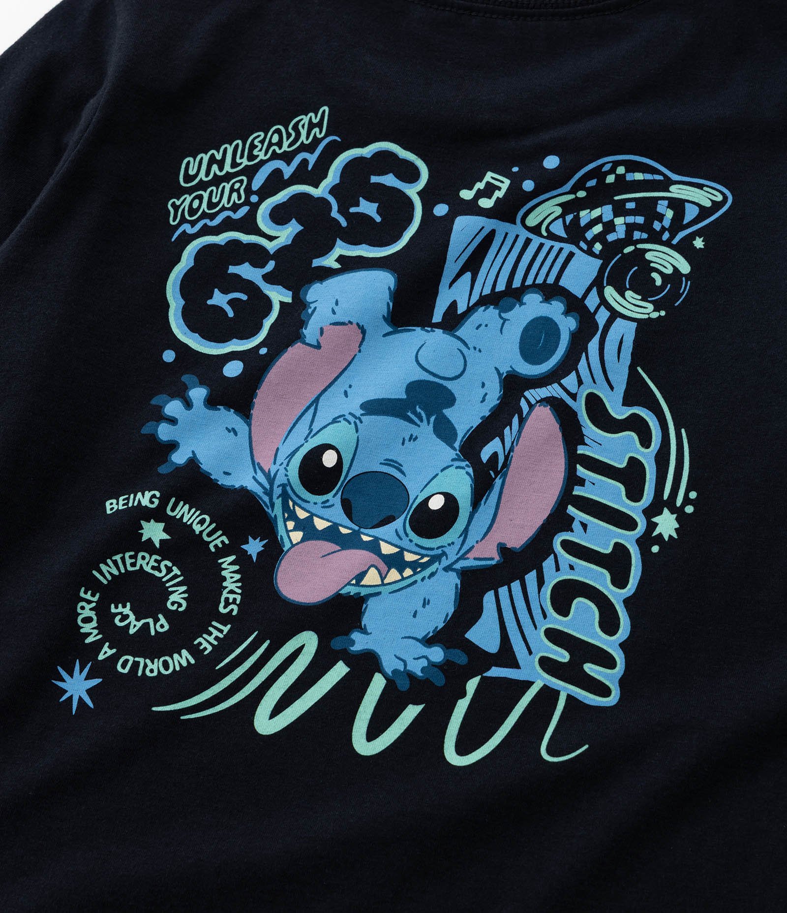 Camiseta Infantil com Estampa Frente e Costas Stitch - Tam 3 a 10 Anos Preto 4