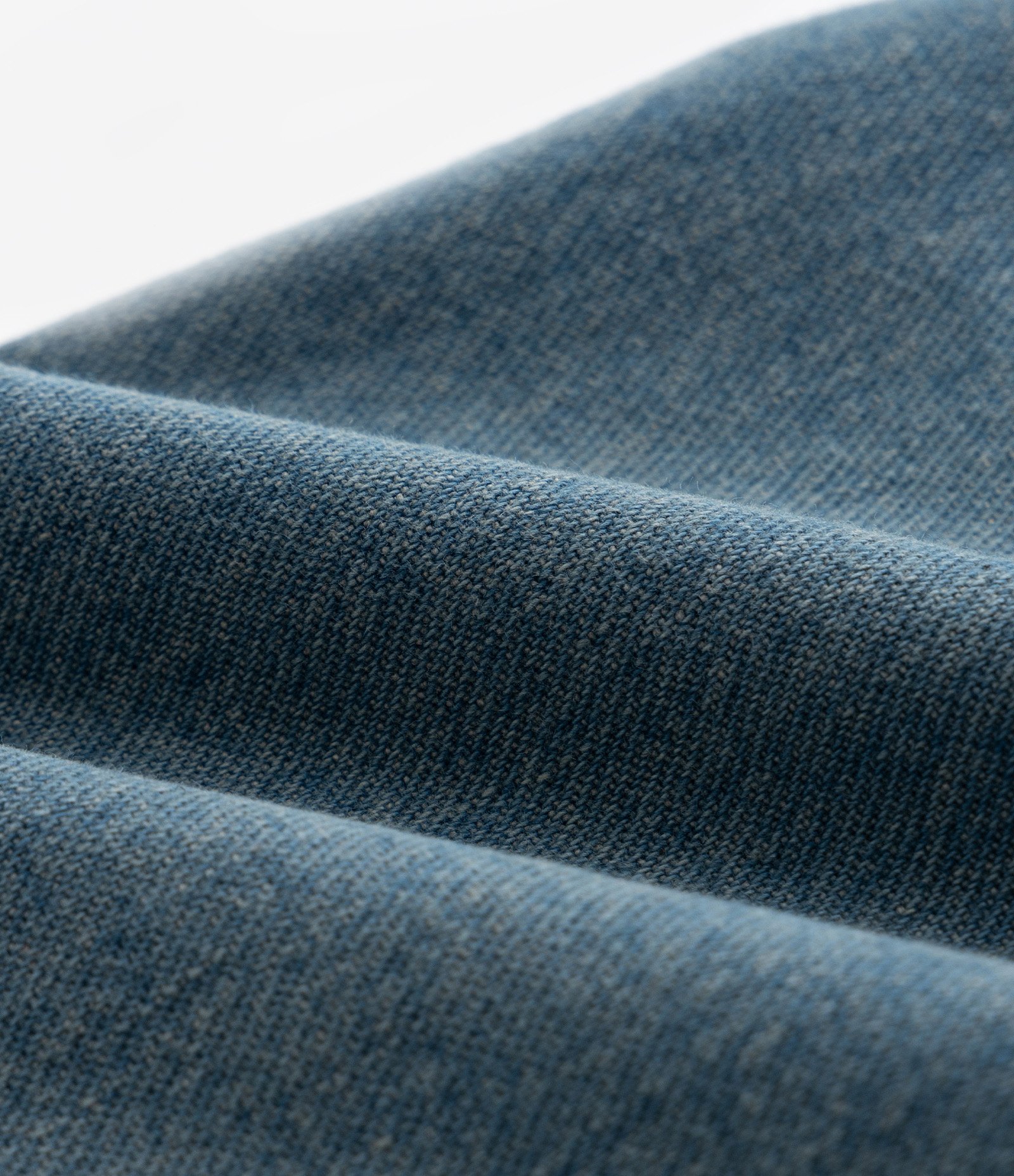 Calça Baggy Infantil em Jeans Dirty com Bolsos Cargo - Tam 5 a 14 anos Azul 3