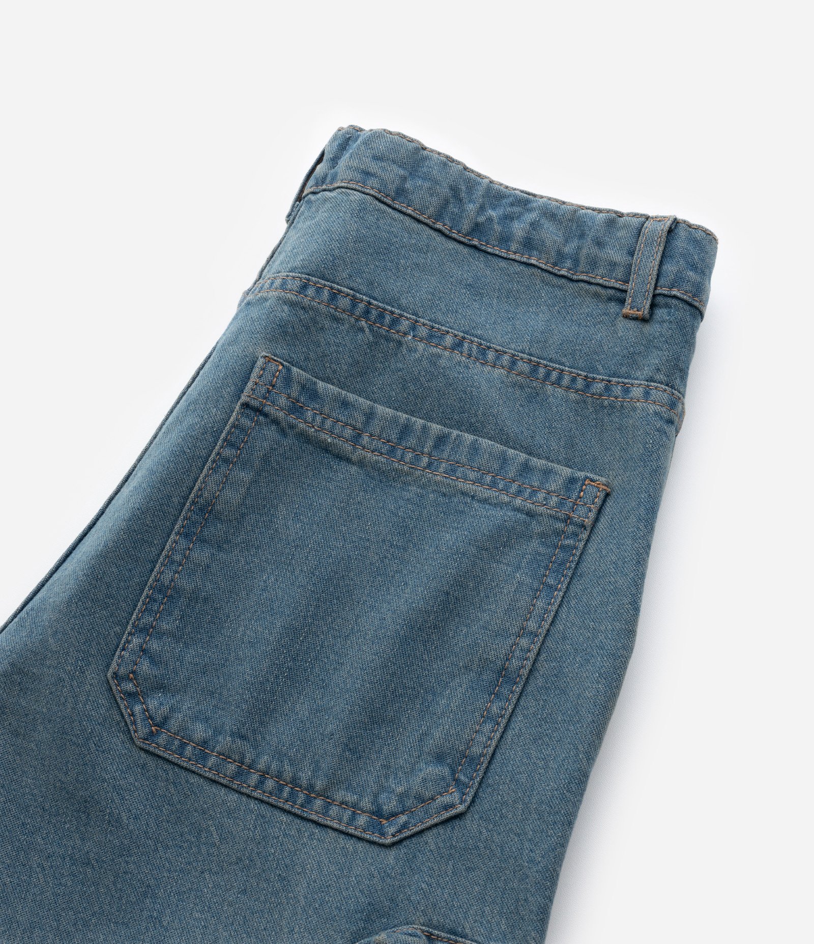 Calça Baggy Infantil em Jeans Dirty com Bolsos Cargo - Tam 5 a 14 anos Azul 6