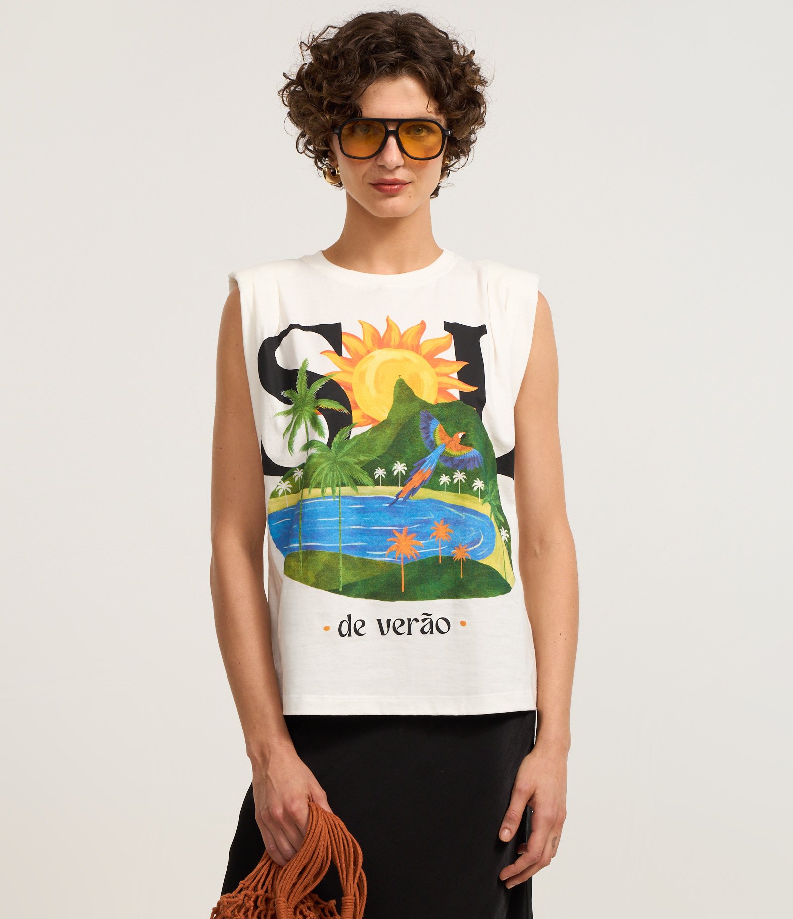 Blusa Muscle Alongada em Algodão com Estampa Sol de Verão Branco 3