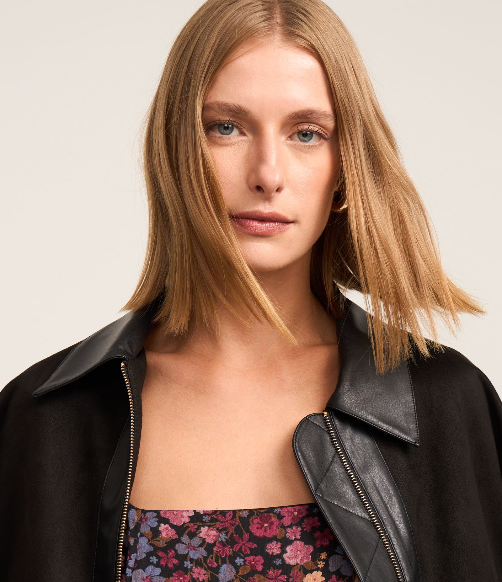 Vestido Evasê Midi em Chiffon com Estampa Floral Liberty Multicores 2