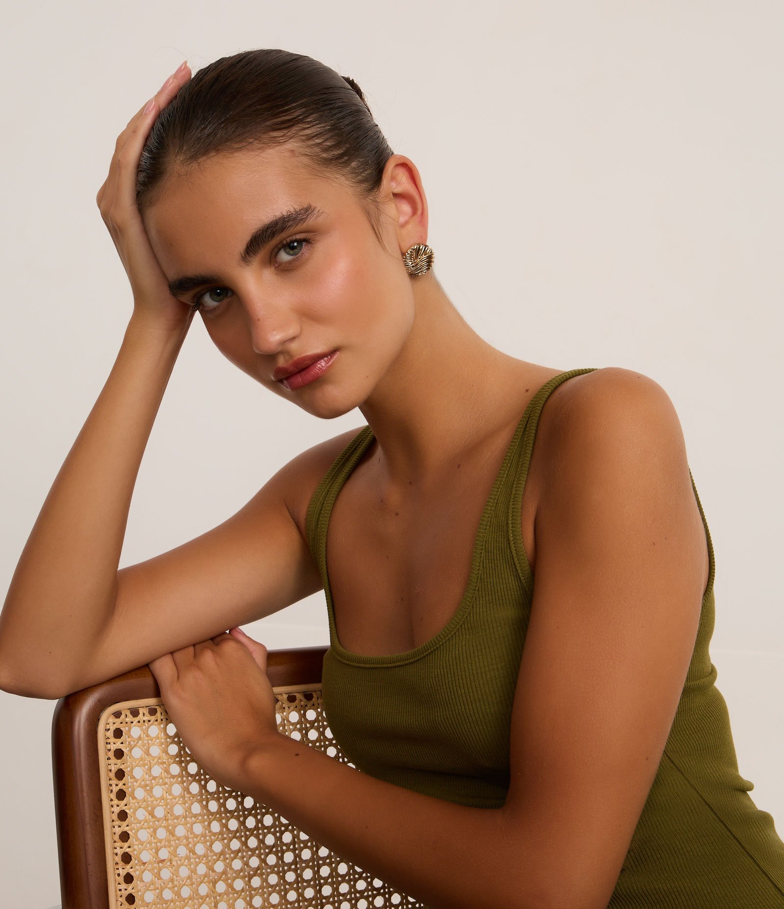 Kit 03 Brincos Argola e Botão Diversos Dourado 4