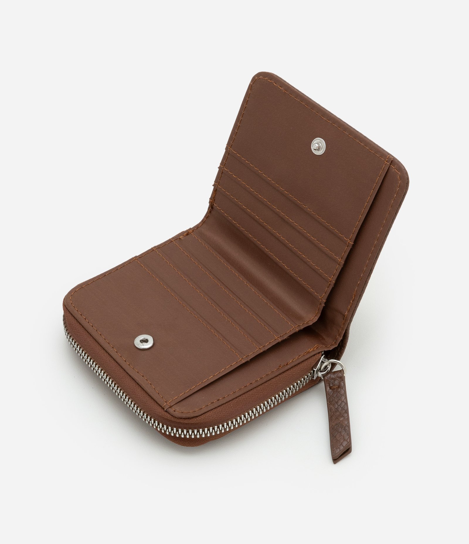 Carteira Pequena com Textura de Cobra Marrom 5
