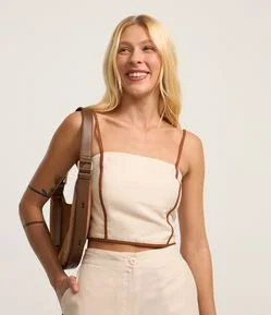 Blusa Cropped em Viscolinho com Lastex e Detalhe Contrastante