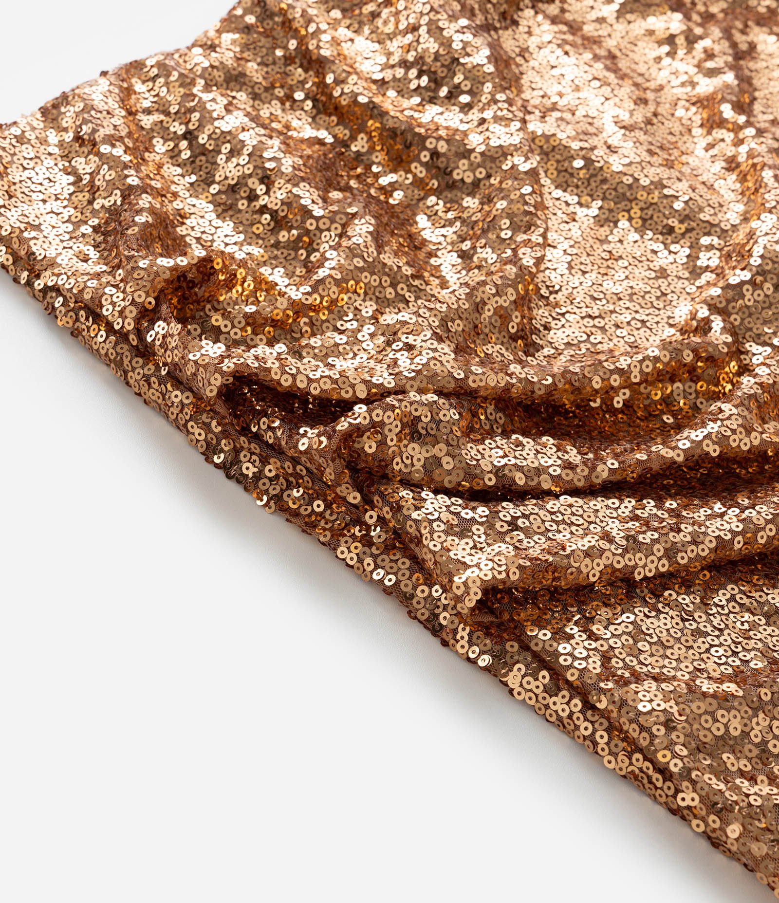 Saia Curta em Paetê Coleção Rita Carreira Curve & Plus Size Dourado 10