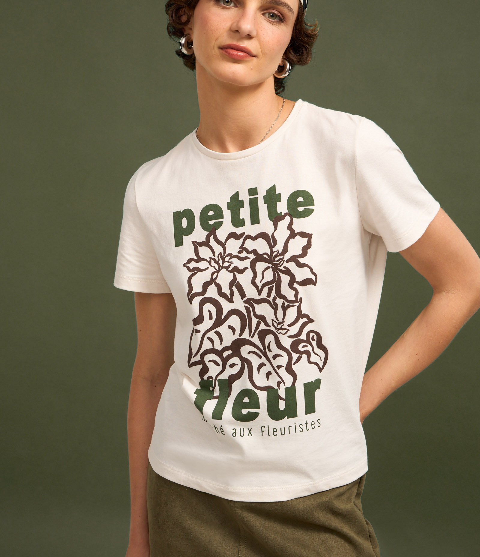 Blusa em Algodão com Estampa Petite Fleur Branco 4